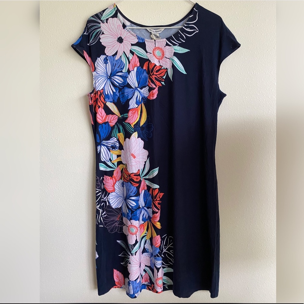 TOMMY BAHAMA FLORAL DRESS 🌼